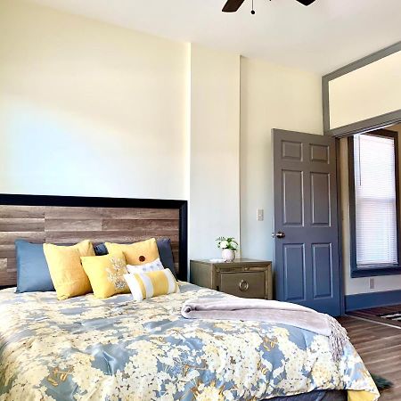 The Iron Scow: Niagara Falls Retreat with Private Yard Exterior photo